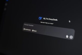 Imagem editorial sobre ia aplicada aos negócios com foco em enterprise ai agent operations.